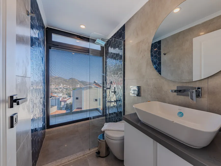 Baño reformado en La Zenia